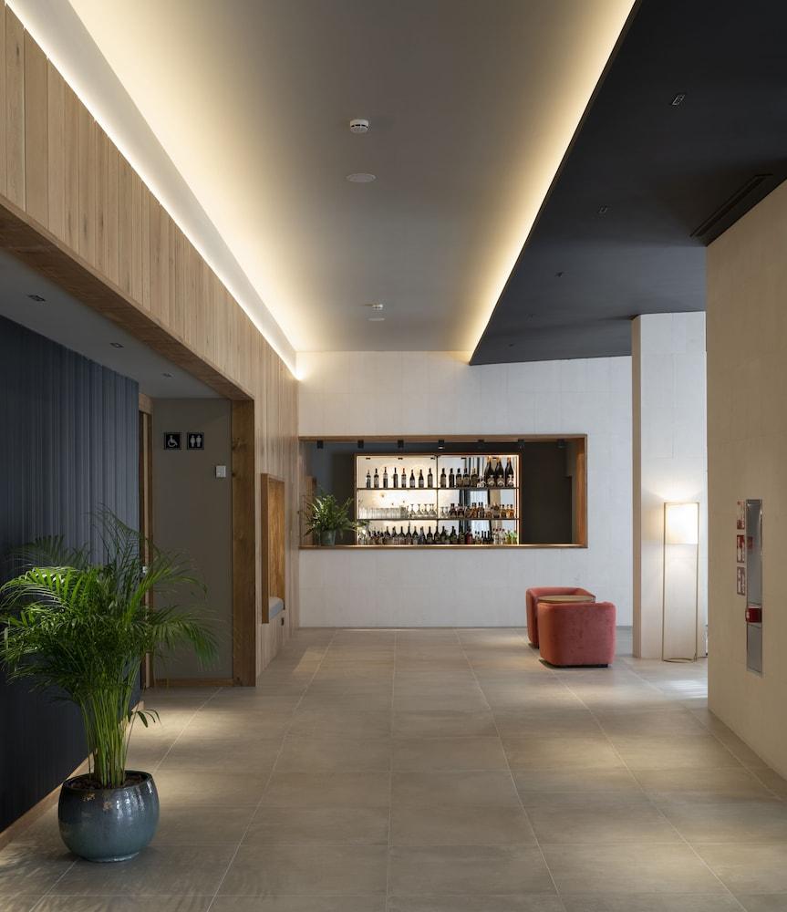 Hotel Ciudad De Логроньо Интериор снимка