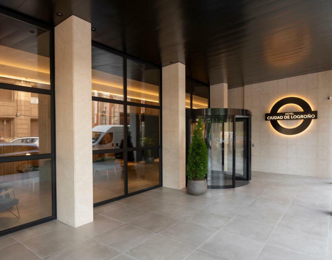 Hotel Ciudad De Логроньо Екстериор снимка